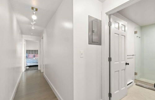 Stunning Bay Views | Beach Access - Deck - Parking - Photo 20