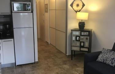 T2 Classé avec garage Centre ville et plage à 300 m ,Clim Wifi - Foto 11