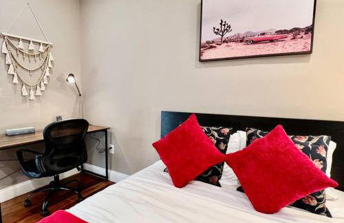 404 Rose in the city 1 BD living room in center city - Foto 45