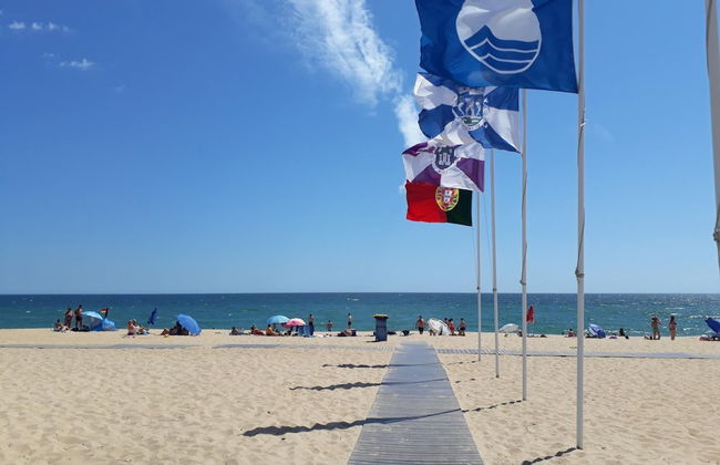 T1 Varandas Forte Piscina Ar Cond Garagem - Foto 10