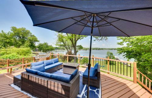 Waterfront Fox Lake Vacation Rental with Fire Pit! - Foto 29