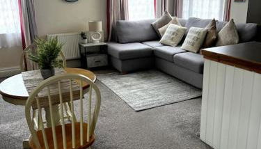 The Hideaway Holywell 1 - Photo 4