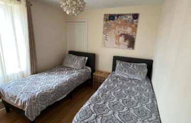 Stay in Yeovil Town Centre, Large 2 BD Apt With Parking, Sleeps 4 - Foto 10