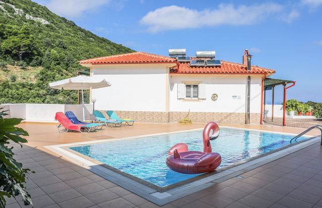 Villa Mitzelos - Photo 29