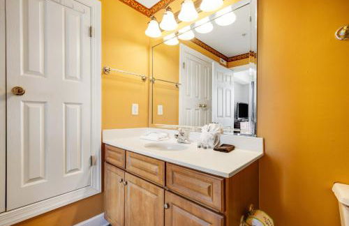 PARKING INCLUDED-Beachfront 2BD Ocean Villa! Gorgeous Amenities, Private Complex - Photo 19