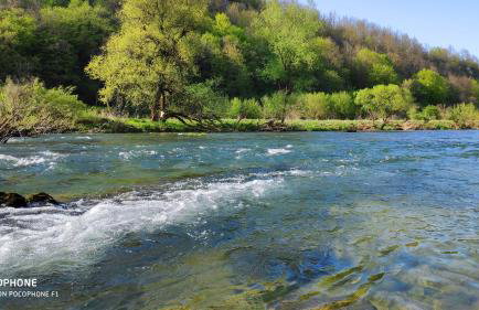 SMARAGD RIVER near Rastoke & Plitvice Lakes - Foto 44