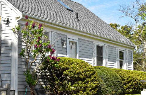 Water Views Walk to Beach Dogs Welcome - Photo 34