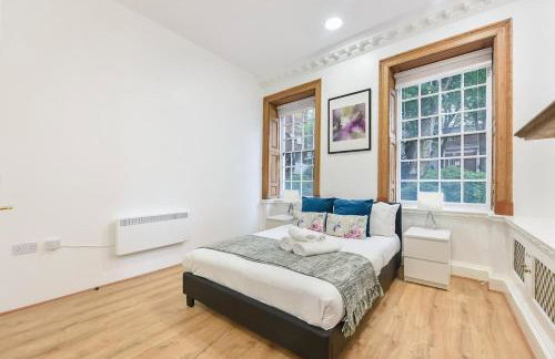 2 Bed Piccadilly Apartment 2 - Photo 8