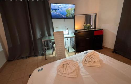 Quarto de Casal Privativo- Room 1 - Foto 34