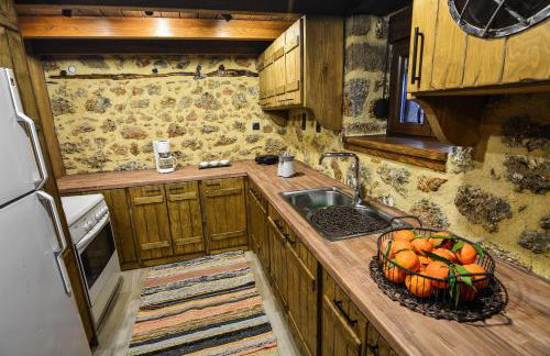 Ξενώνας Νικόλ - Photo 46