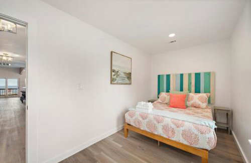 Bayfront Home with Private Pool, Pier, and Firepit - Foto 46