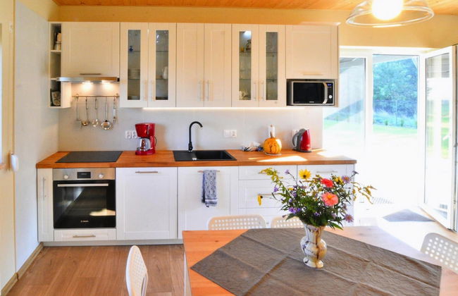 Holiday Home With Private Garden Close to the Lake - Photo 13