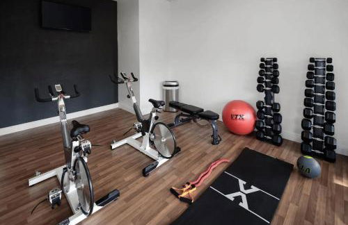 Landing Stylish 1BD Gym Tennis Court - Foto 20