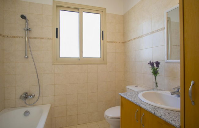 Villa Iris Mazotos in Larnaca - Foto 2