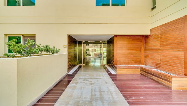 Entrada (vista interior)