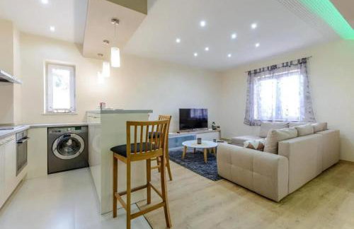 Villa Pave - Six-bedroom Villa With Terrace and Swimming Pool - Foto 69