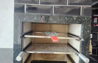 Sobrado novo e lindo com piscina - Foto 11