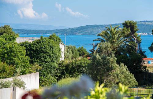 Comfortable Kastel Stafilic Apartment with Balcony - Two Bedroom Apartment with Balcony and Sea View - Foto 47