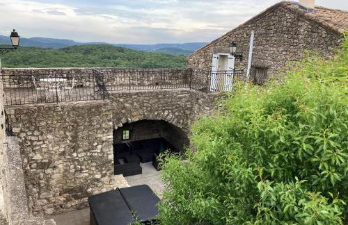 La Closerie D'Escalin gîte 12 personnes et Jacuzzi - Foto 12