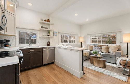 Chic Luxury Retreat in Old Town, Walk Everywhere! - Foto 13