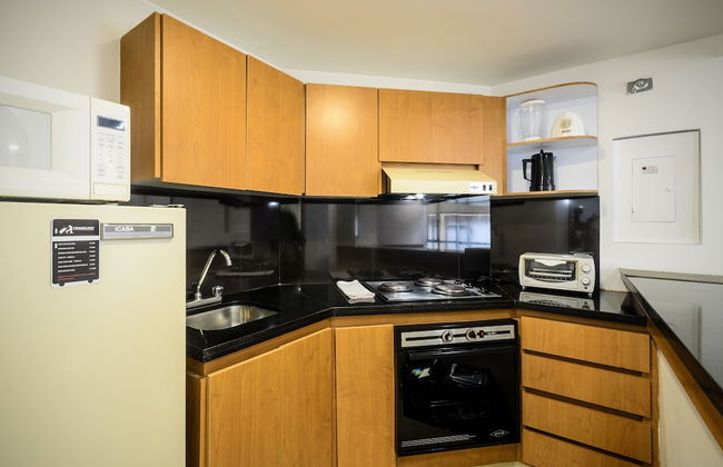 Travelers Suites Edificio Fontana Plaza - Photo 9