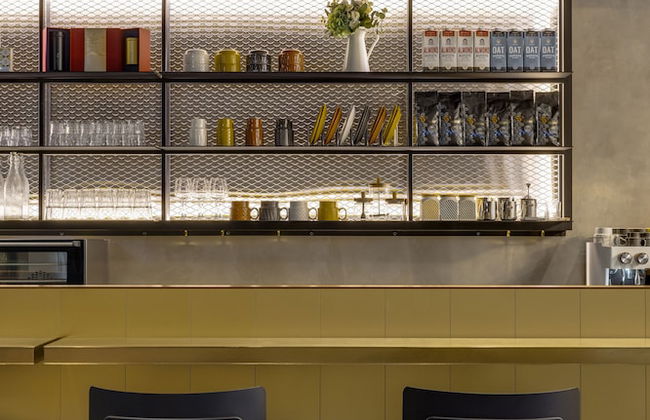 The Denizen - Photo 2