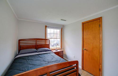 Bluefield Home with Covered Deck - Near Parks! - Foto 19