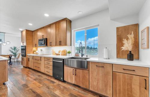 3BR Reno Retreat · Swim Spa & Spring Sunshine - Foto 2