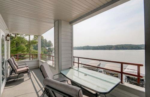 WFC III Adults or Families Lakefront View - Foto 13