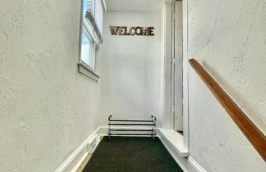 Cozy 3-Beds in 2-Bedrooms Apartment Near Quincy Adams - Foto 8