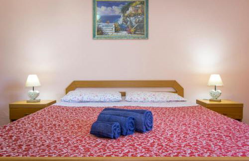 Appartamenti in Villa con ampio giardino esterno - Foto 23