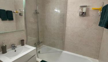 Lisbon in sight! Apartment near Reboleira subway - Foto 5