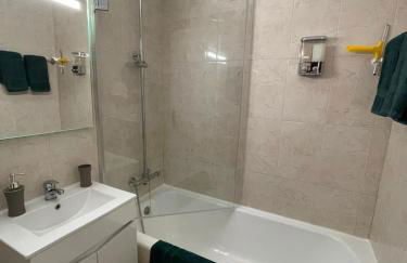 Lisbon in sight! Apartment near Reboleira subway - Foto 5