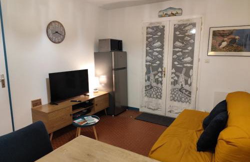 Ti Billig 100 m de la plage avec WiFi - Foto 3