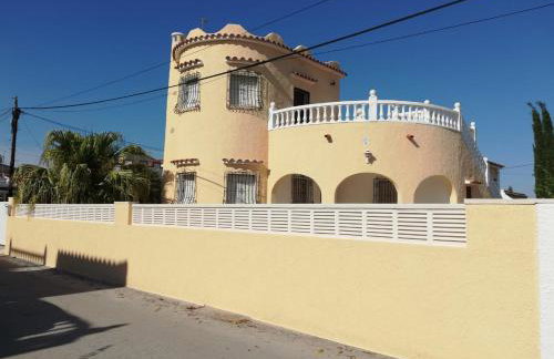 Carolina LOCDENIA - Photo 2