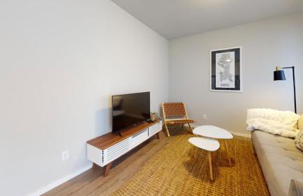 Hazel's Hideaway apt in walkable historic area - Foto 9