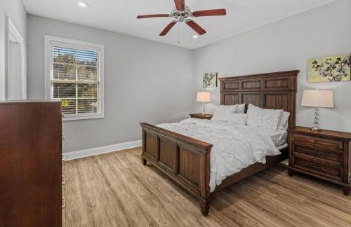 Luxury 2 Bedroom Townhouse #1 - Foto 13