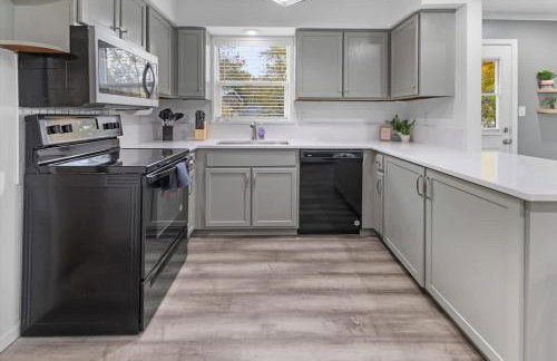 6BR Family Home by Grand Park - Foto 31