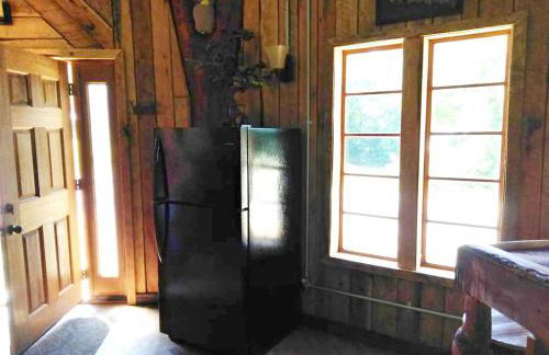 Unique Rustic Yurt Rental for a Peaceful Retreat near Huntington, West Virginia - Photo 24