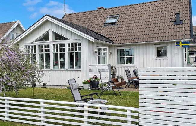 6 Person Holiday Home in Klovedal - Photo 1
