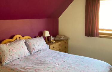 Springbank Apartment - Sleeps 4 - Pet Friendly - Photo 12