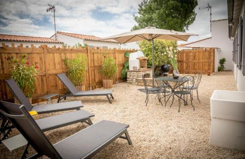 Villa Ernest, 100 m plage Saint Martin de Ré, quartier recherché de la Cible, calme absolu, piscine chauffée - Foto 15