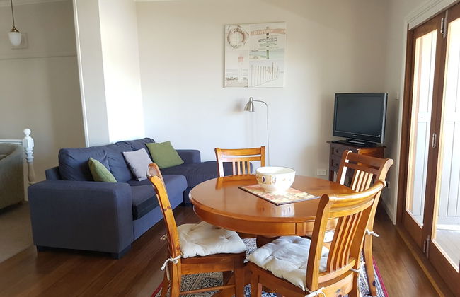 Newcastle Short Stay Apartments - Vista Apartment - Photo 10