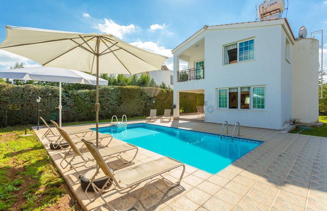 Villa Iliada Large Private Pool Walk to Beach A C Wifi Car Not Required - 2143 - Foto 28