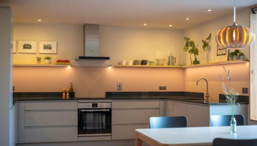 Brackenfell Lodge - Photo 3