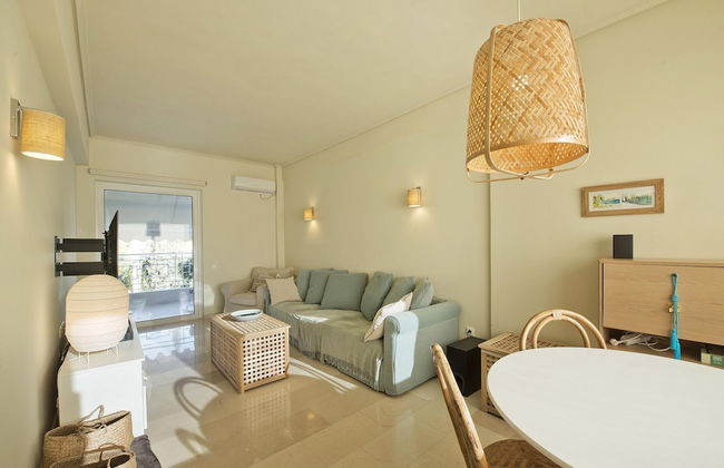 Lucyzen in Vouliagmeni - Foto 4