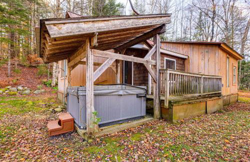 4 Mi to Stratton Mountain Resort! Cabin with Hot Tub - Foto 22