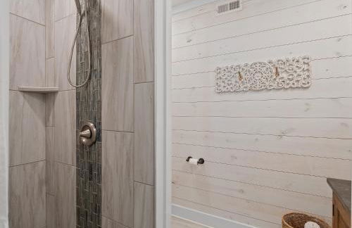 L & L Lodge - Six Bedrooms! Pet-Friendly! - Foto 20