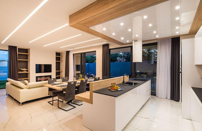 Luxury Villa With Private Indoor and Outdoor Pool - Foto 6