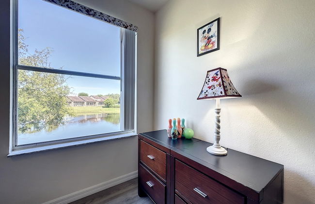 Lovely 3 bed Condo Near Disney Quiet Community - Photo 26